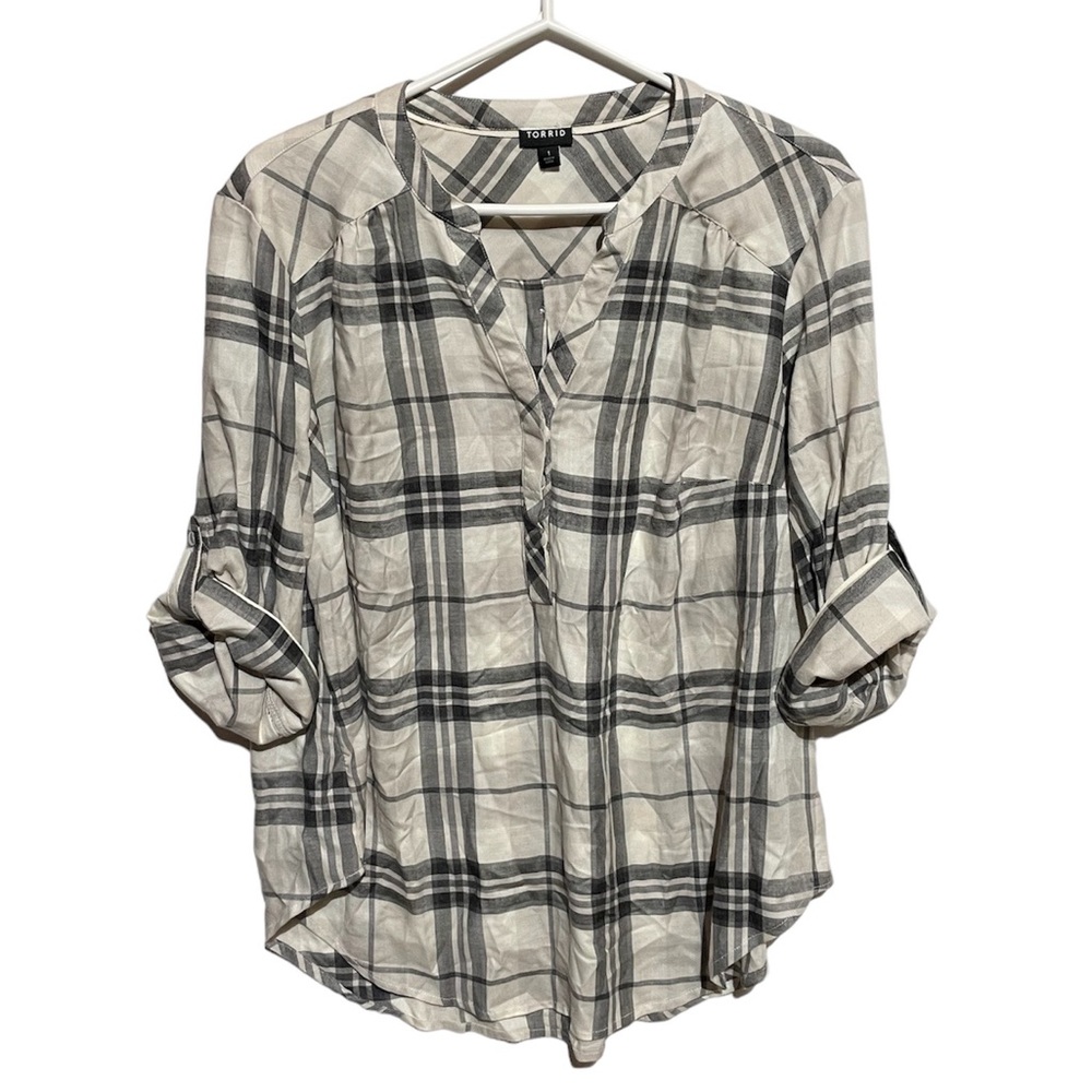 Torrid Black and Cream Plaid Harper Pullover 3/4 Sleeve Blouse Size 1